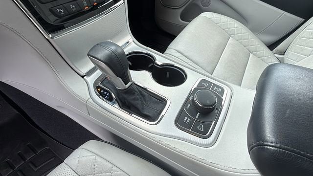 2020 Jeep Grand Cherokee Summit