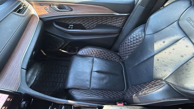 2022 Jeep Grand Cherokee L Summit