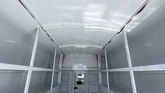 2024 Chevrolet Express Cutaway 3500 1WT