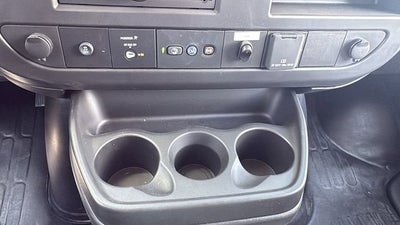 2024 Chevrolet Express Cutaway 3500 1WT