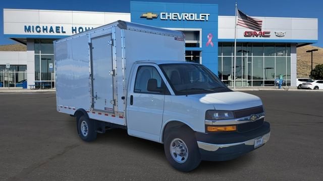 2023 Chevrolet Express Cutaway 3500 1WT