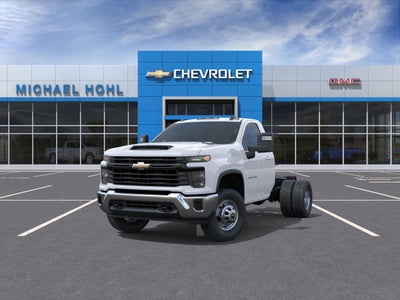2025 Chevrolet Silverado 3500 HD Chassis Cab Work Truck