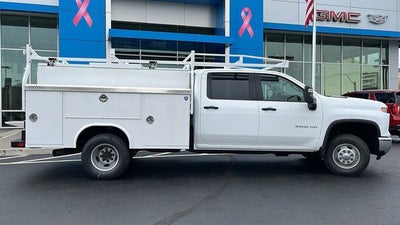 2025 Chevrolet Silverado 3500 HD Chassis Cab Work Truck