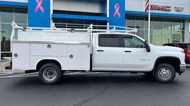 2025 Chevrolet Silverado 3500 HD Chassis Cab Work Truck