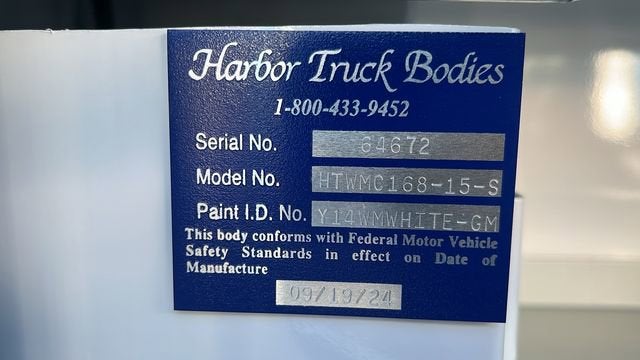 2023 GMC Savana Cutaway 3500 1WT