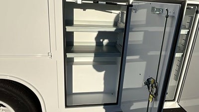 2023 GMC Savana Cutaway 3500 1WT