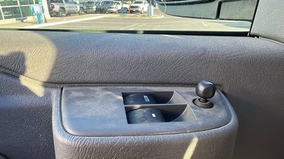 2023 GMC Savana Cutaway 3500 1WT