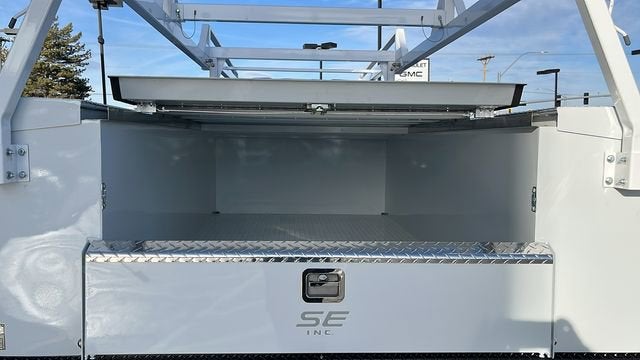 2024 GMC Sierra 2500 HD Pro