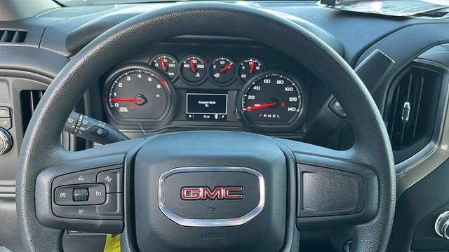 2024 GMC Sierra 2500 HD Pro