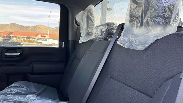 2024 GMC Sierra 2500 HD Pro