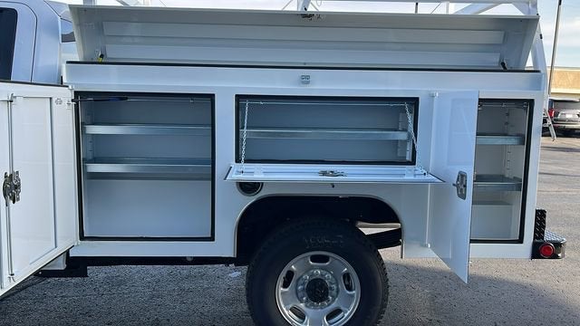 2024 GMC Sierra 2500 HD Pro