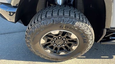 2024 GMC HUMMER EV SUV 2X