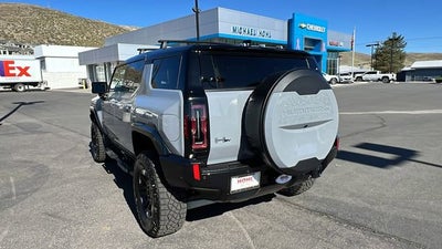 2024 GMC HUMMER EV SUV 2X