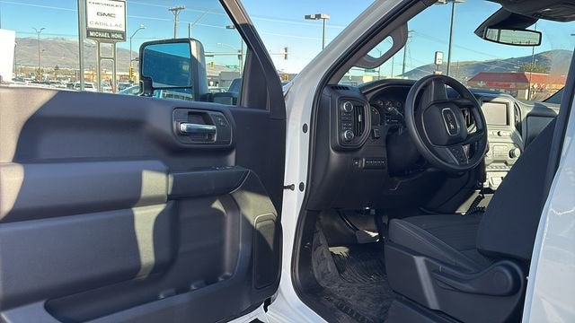 2025 GMC Sierra 3500 HD Pro