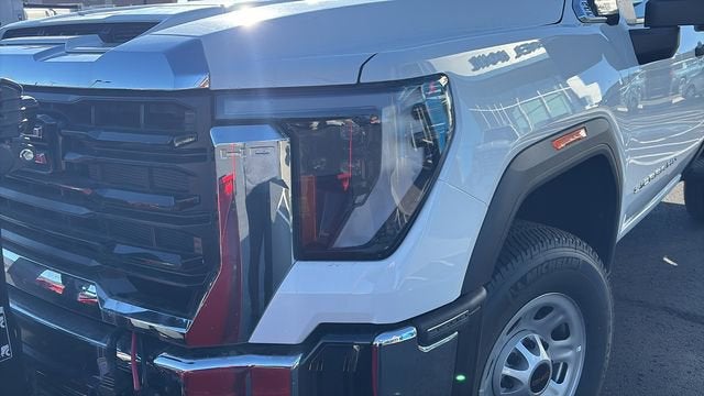 2025 GMC Sierra 3500 HD Pro