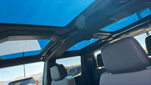 2024 GMC HUMMER EV Pickup 3X OMEGA LIMITED EDITION