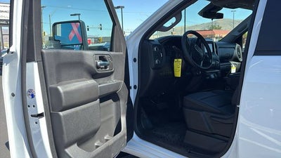 2025 GMC Sierra 2500 HD Pro