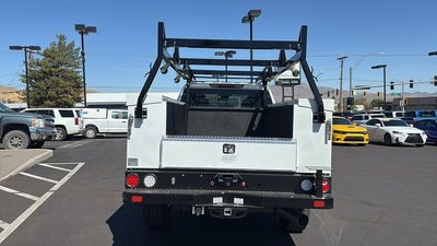 2025 GMC Sierra 2500 HD Pro