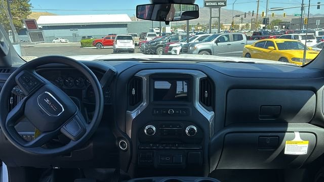 2025 GMC Sierra 2500 HD Pro