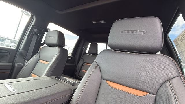 2025 GMC Sierra 2500 HD AT4