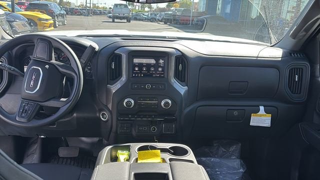 2025 GMC Sierra 2500 HD Pro