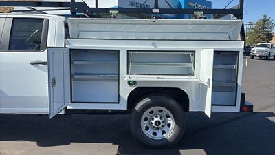 2025 GMC Sierra 2500 HD Pro