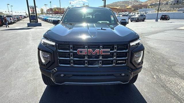 2025 GMC Canyon AT4