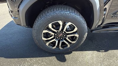 2025 GMC Canyon AT4