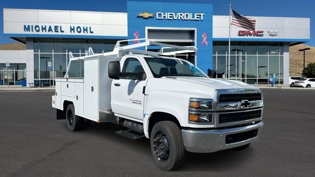 2024 Chevrolet Silverado 5500 HD Work Truck