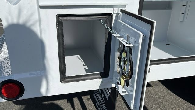 2024 Chevrolet Silverado 5500 HD Work Truck