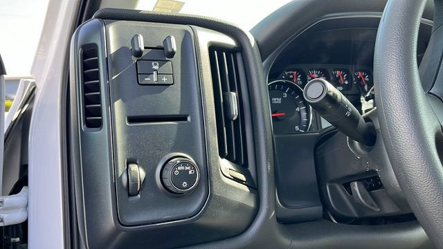 2024 Chevrolet Silverado 5500 HD Work Truck