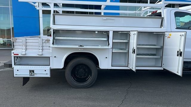 2024 Chevrolet Silverado 5500 HD Work Truck