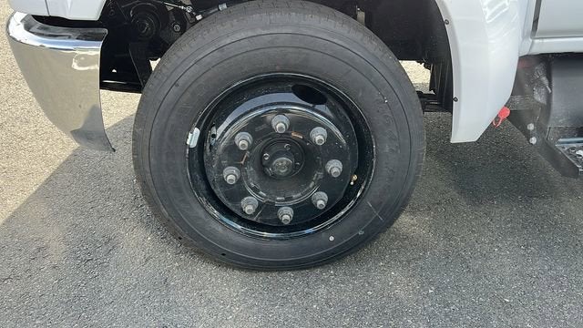 2024 Chevrolet Silverado 5500 HD Work Truck