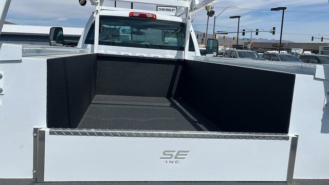 2024 Chevrolet Silverado 4500 HD Work Truck