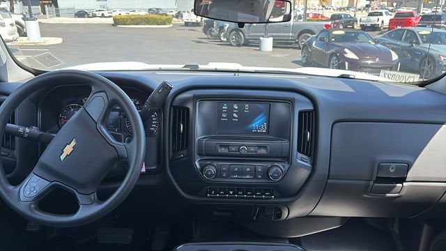2023 Chevrolet Silverado 5500 HD Work Truck