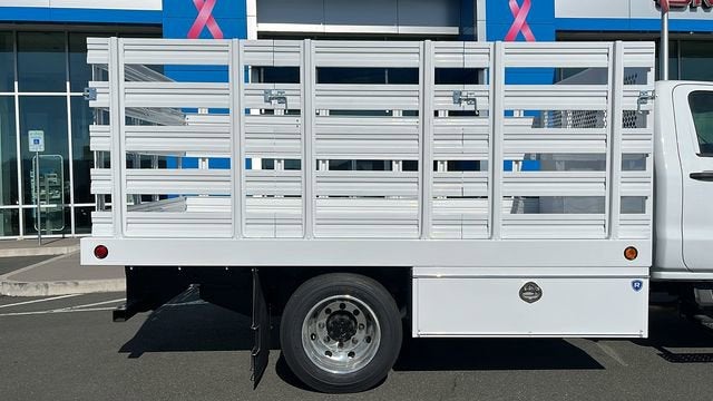 2023 Chevrolet Silverado 5500 HD Work Truck