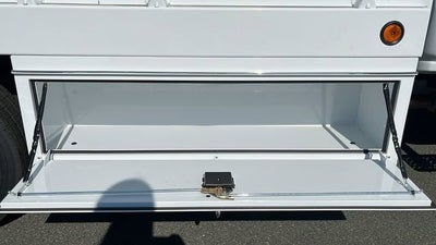 2023 Chevrolet Silverado 5500 HD Work Truck