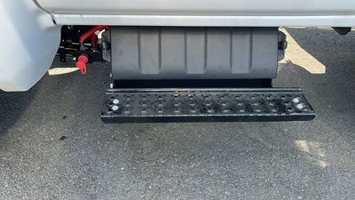 2023 Chevrolet Silverado 5500 HD Work Truck