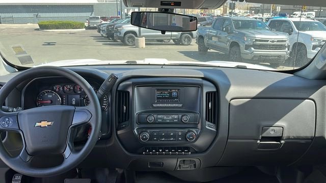 2024 Chevrolet Silverado 5500 HD Work Truck