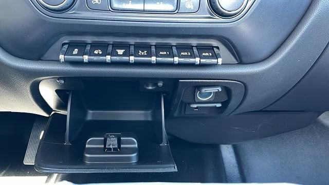 2024 Chevrolet Silverado 5500 HD Work Truck