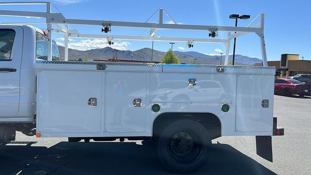 2024 Chevrolet Silverado 4500 HD Work Truck