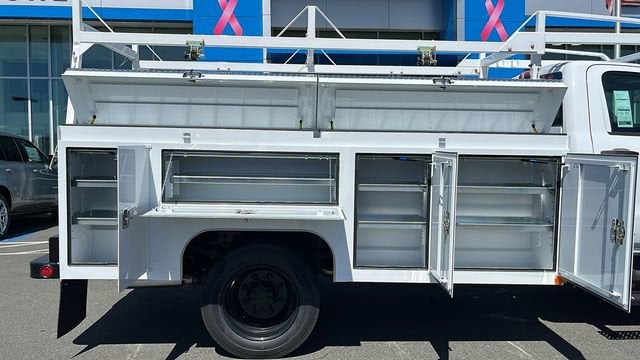 2024 Chevrolet Silverado 4500 HD Work Truck