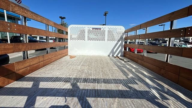 2023 Chevrolet Silverado 5500 HD Work Truck