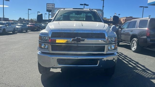 2023 Chevrolet Silverado 5500 HD Work Truck