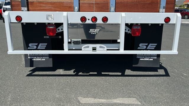 2024 Chevrolet Silverado 5500 HD Work Truck