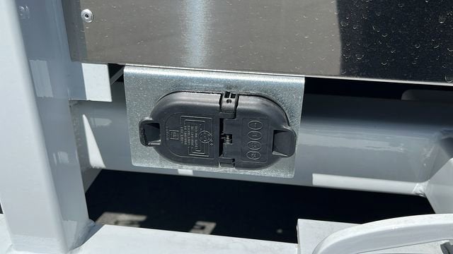 2024 Chevrolet Silverado 5500 HD Work Truck