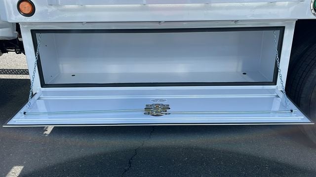 2024 Chevrolet Silverado 4500 HD Work Truck