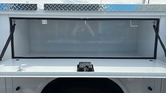 2024 Chevrolet Silverado 5500 HD Work Truck