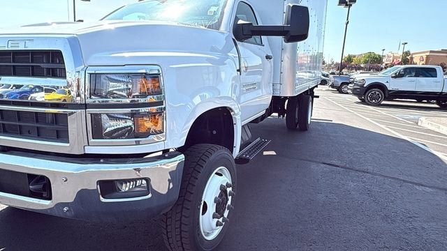 2024 Chevrolet Silverado 5500 HD Work Truck