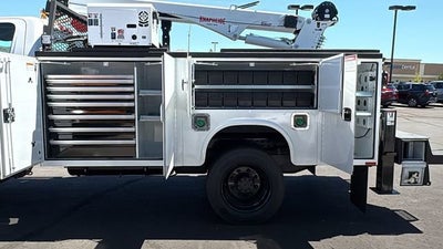 2024 Chevrolet Silverado 5500 HD Work Truck